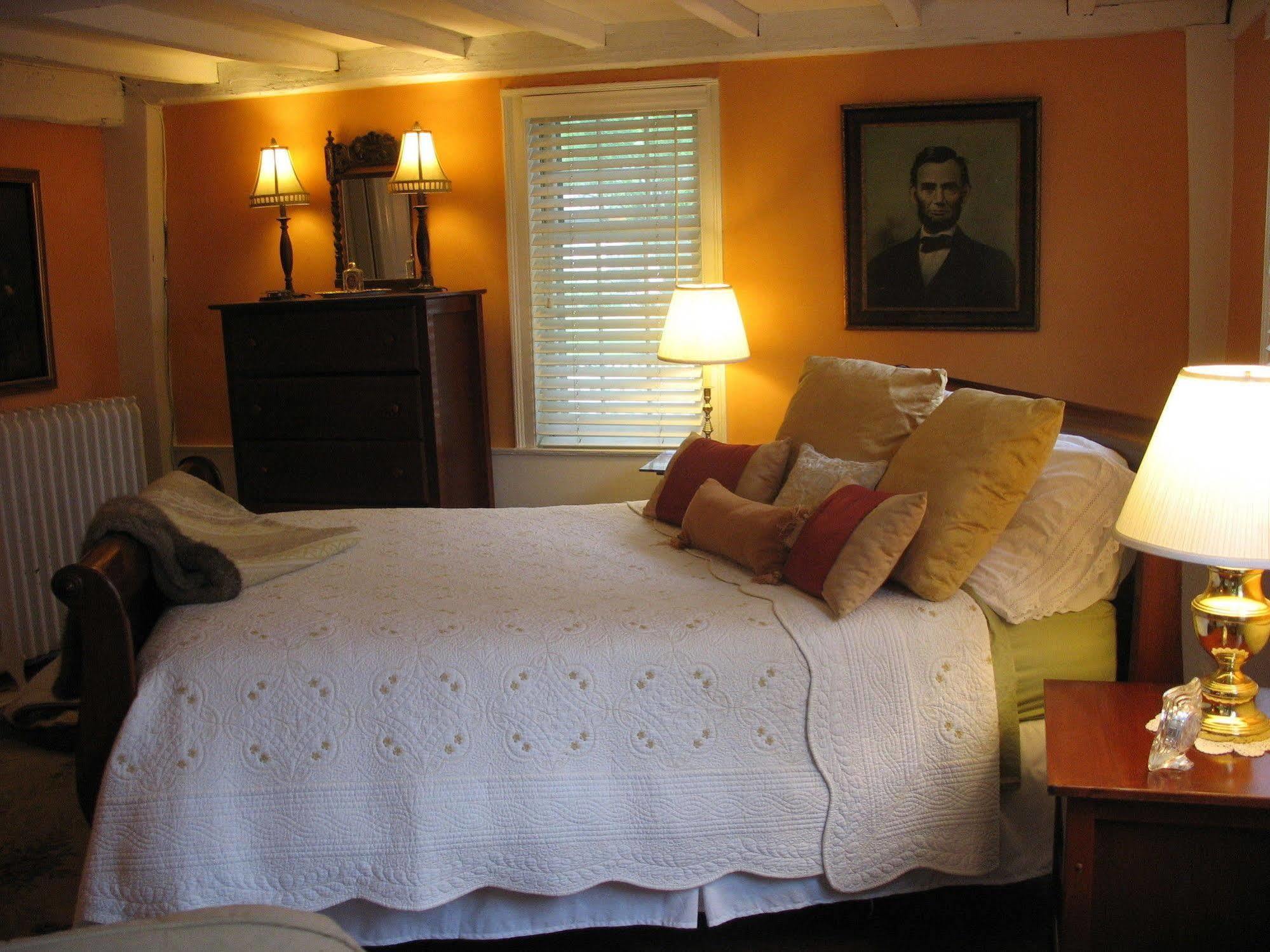 バインヤード・ヘブン The 1720 House Bed & Breakfast エクステリア 写真