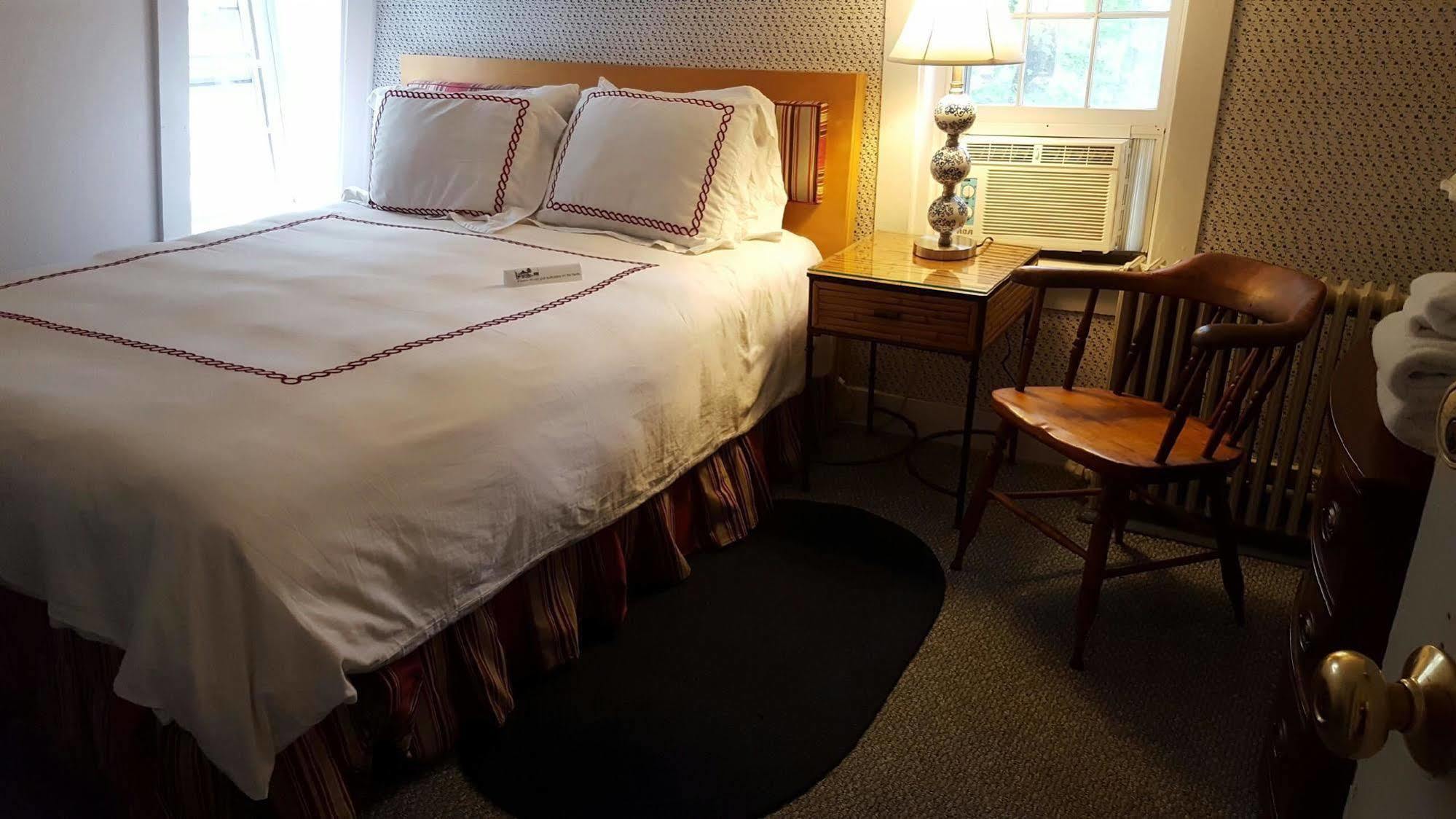 バインヤード・ヘブン The 1720 House Bed & Breakfast エクステリア 写真